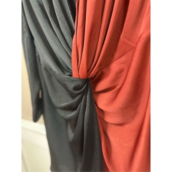 NWT Choosy In A Mood Plunging Neckline Black Sienna Brown Two-Tone Mini Dress 8 - Picture 4 of 16